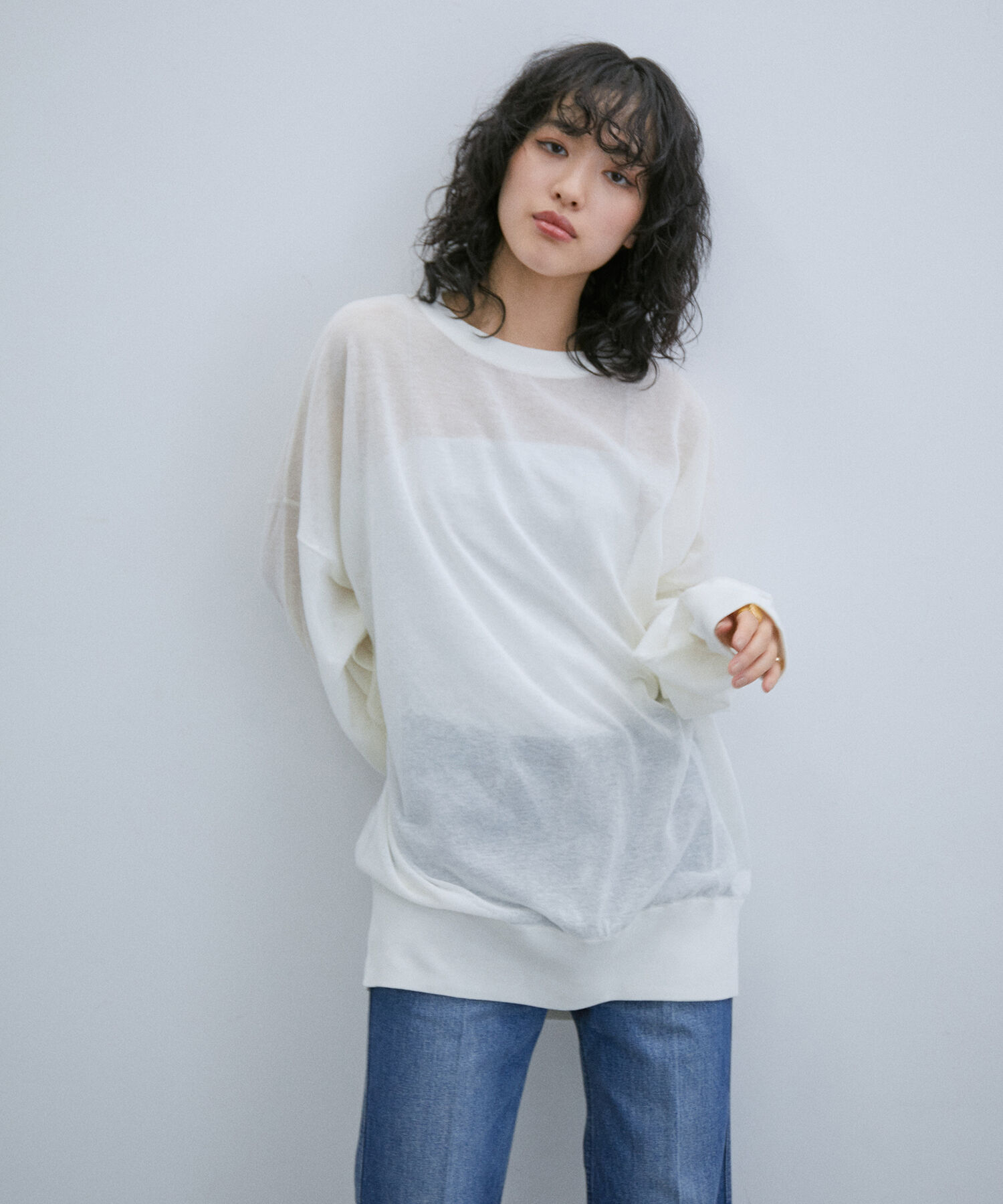 ADAM ET ROPE'「《新色追加》【WEB限定】麻調 ルーズ シアー サマーニット ビッグプルオーバー / ユニセックス」|ニット・セーター|