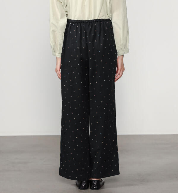  「LE GLAZIK | ツイルプリント エラスティックパンツ WOMEN」|チノ|