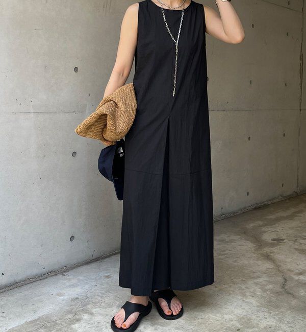  「【WEB限定】深タックデザインドレス」|ワンピース|