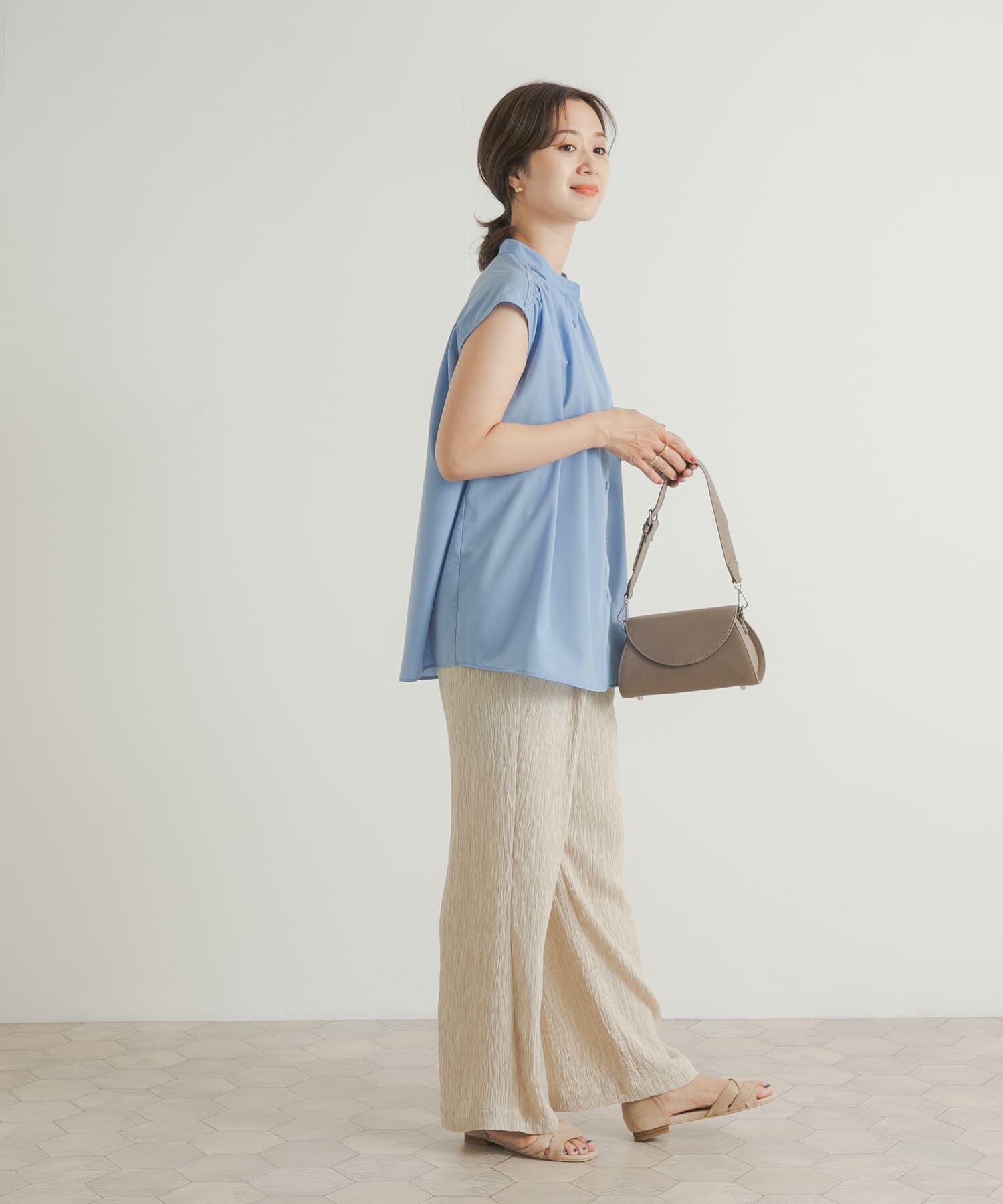 URBAN RESEARCH DOORS「レース切替フレンチブラウス」|シャツ・ブラウス|