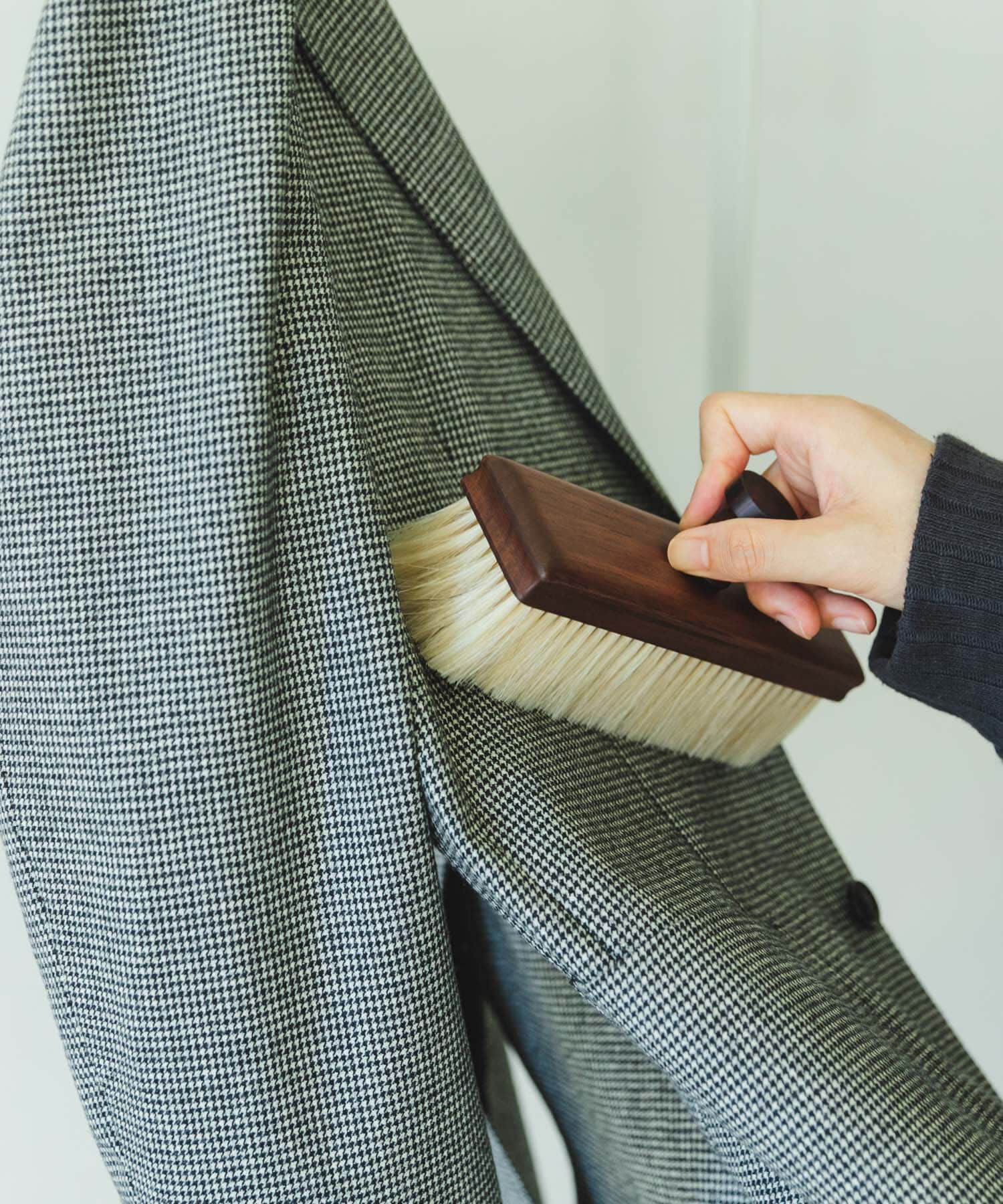 URBAN RESEARCH DOORS「『WEB/一部店舗限定』Shoji Works　四角い馬毛の洋服ブラシ」|その他|