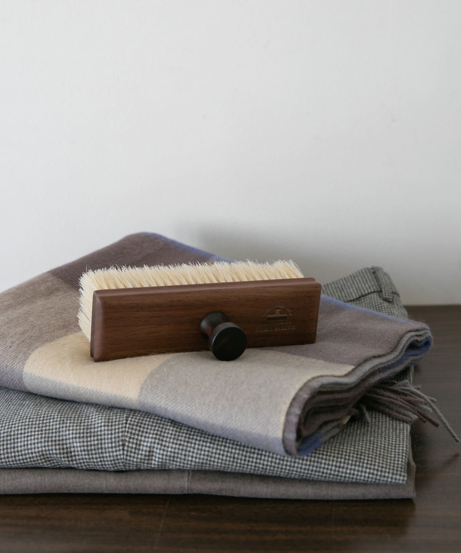 URBAN RESEARCH DOORS「『WEB/一部店舗限定』Shoji Works　四角い馬毛の洋服ブラシ」|その他|