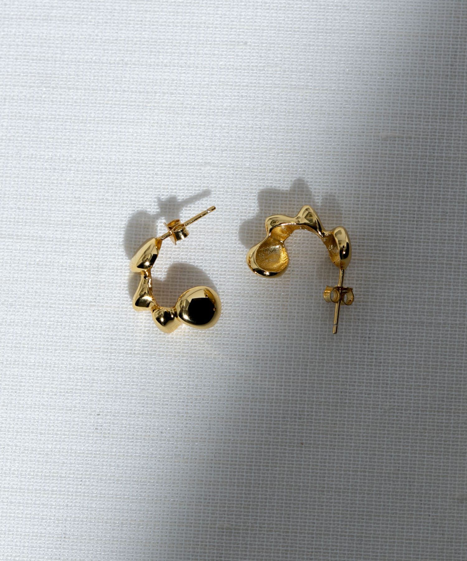 SMELLY「SMELLY so&rsquo;　ニュアンスピアス」|ピアス|