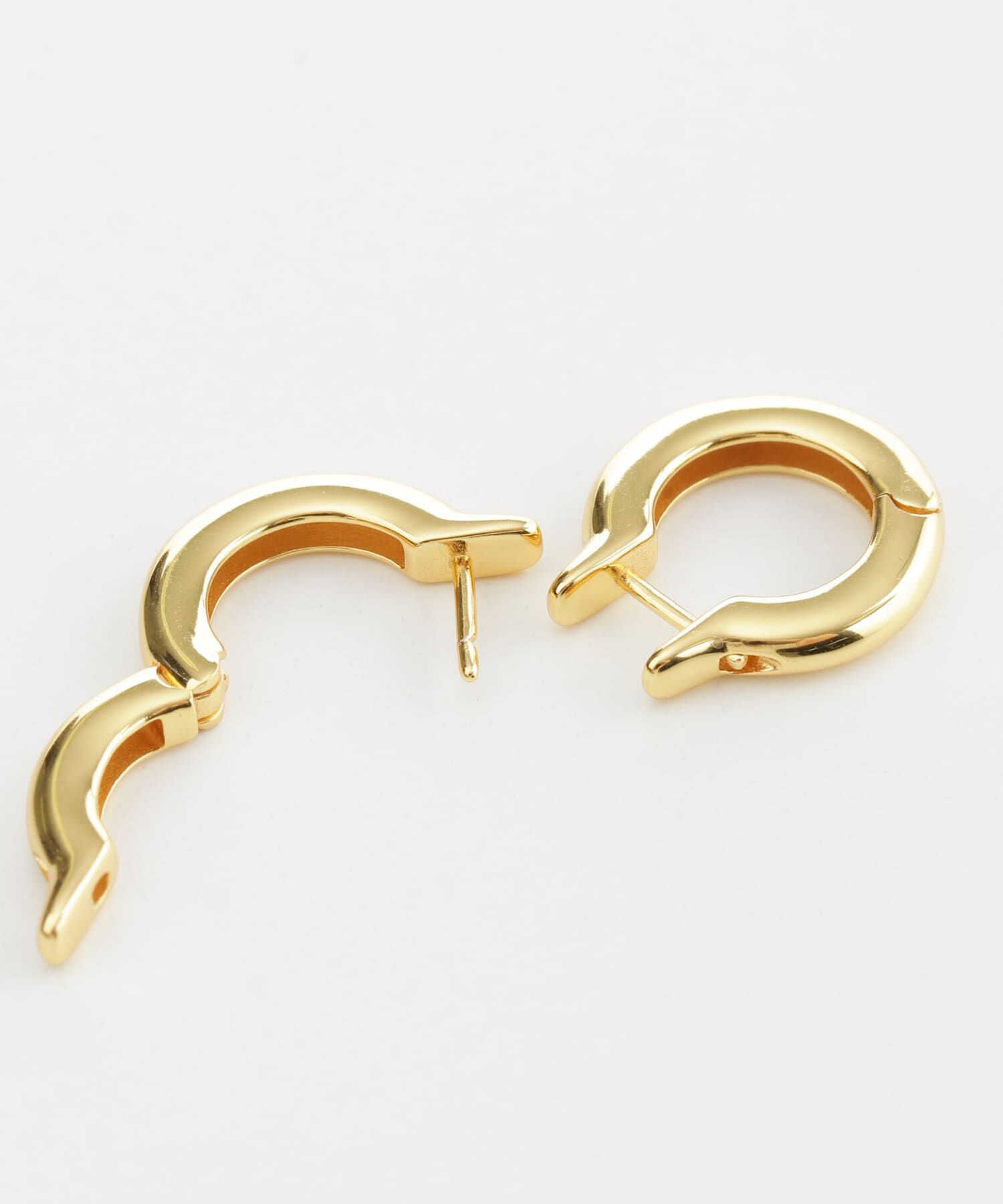 SMELLY「SMELLY so&rsquo;　circle pierce」|ピアス|