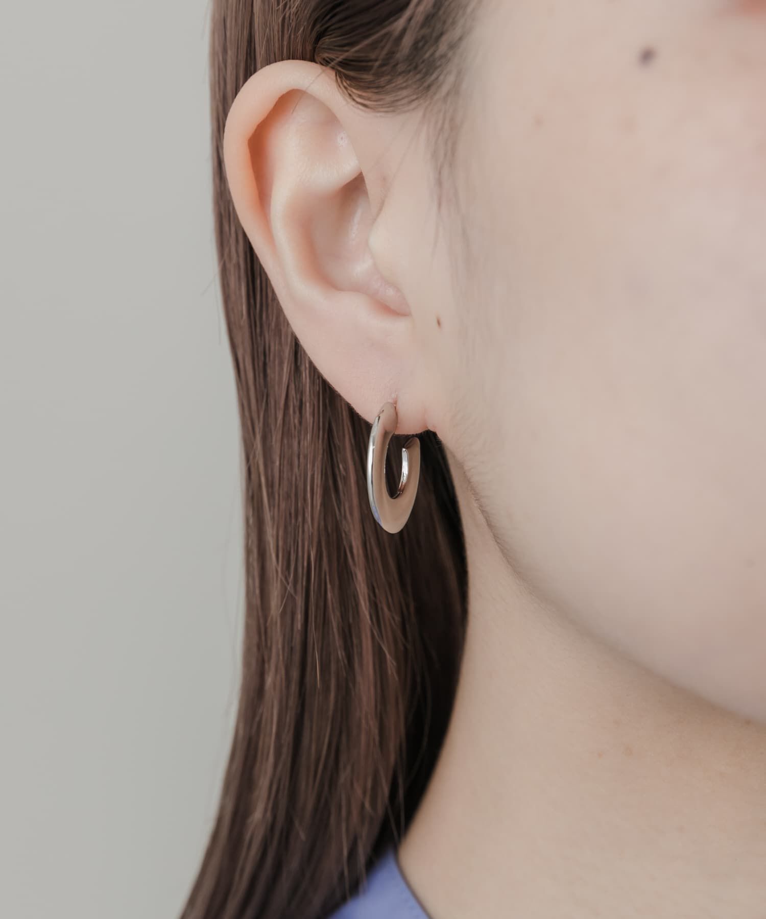 SMELLY「スィンフープピアス」|ピアス|