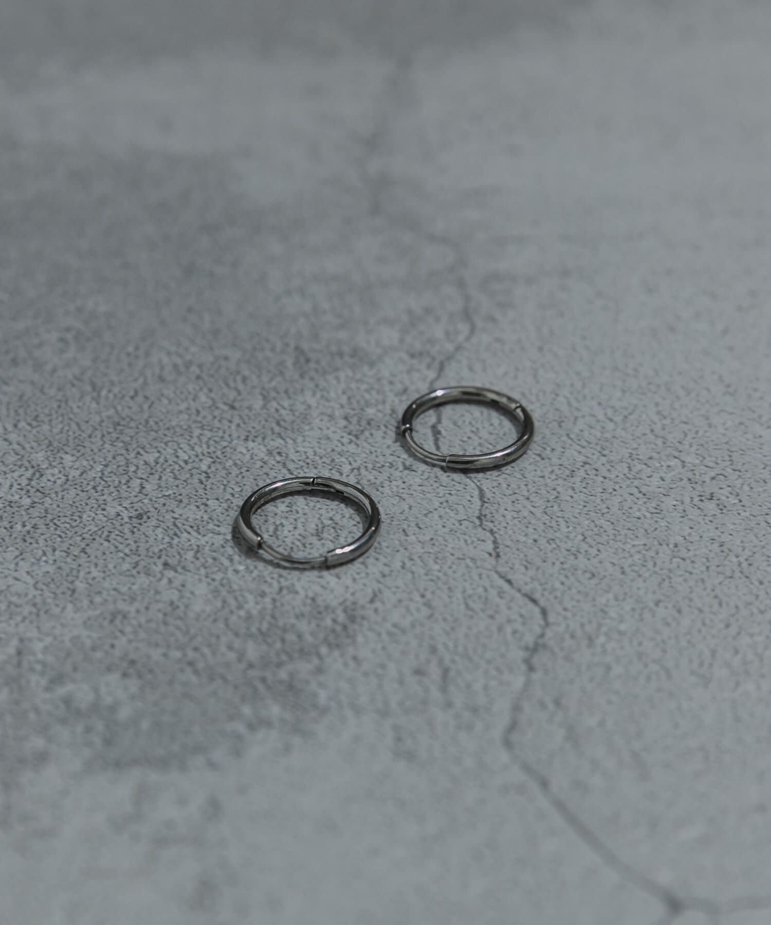 SMELLY「ステンレスミニフープピアス」|ピアス|