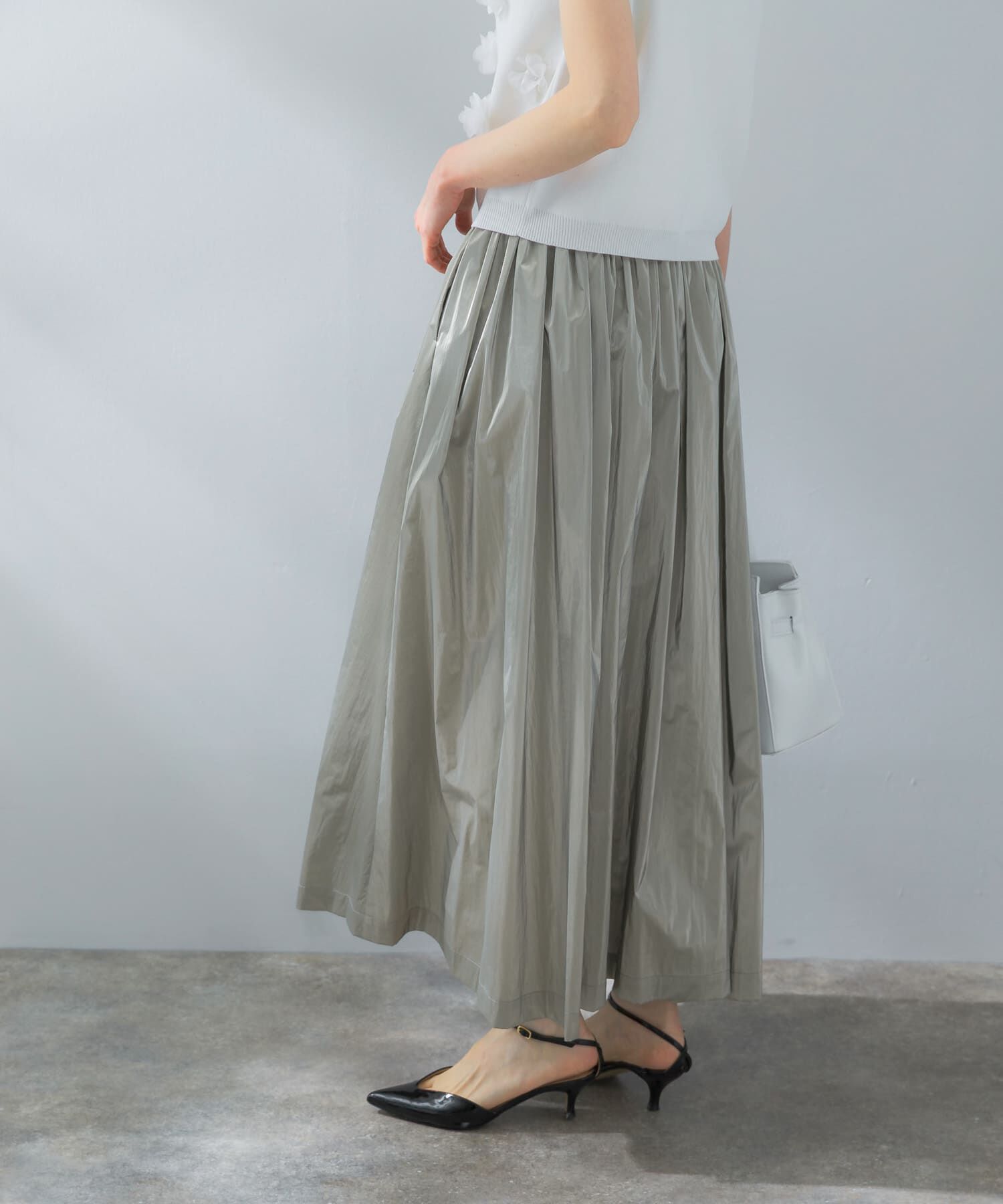 URBAN RESEARCH ROSSO「グロッシーギャザースカート」|スカート|