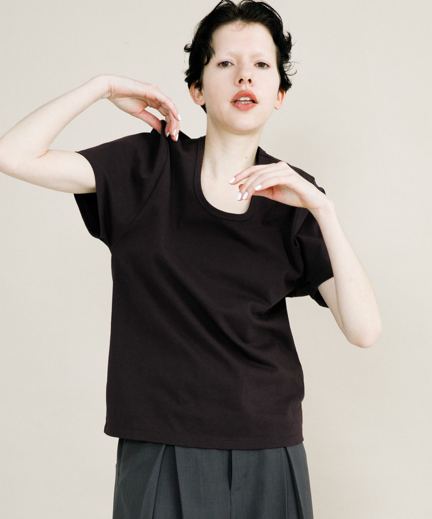 LAATO「crew neck tee」|Tシャツ・カットソー|ブラウン