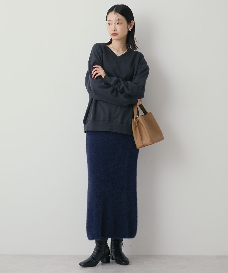 AMERICAN HOLIC「Vネックワンポイントロゴスウェットプルオーバー」|スウェット・ジャージ|