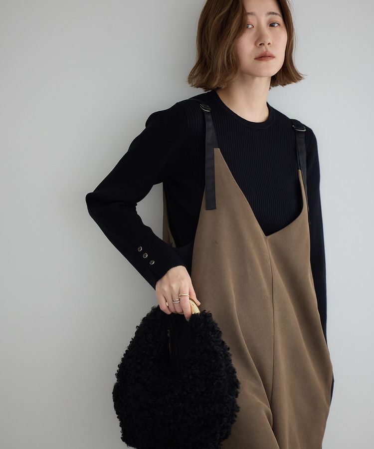 YECCA VECCA「袖釦クルーネックリブニット」|ニット・セーター|