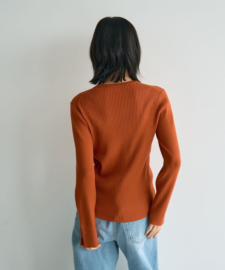 YECCA VECCA「袖釦クルーネックリブニット」|ニット・セーター|