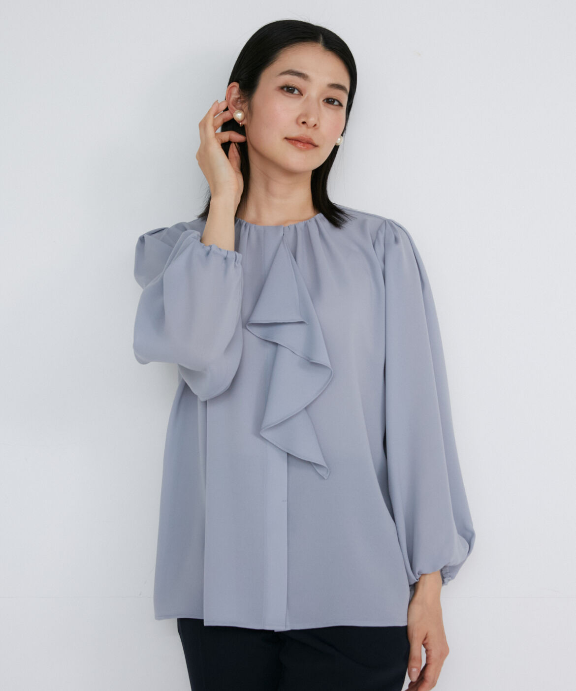 INED「《大きいサイズ》2WAYフリルブラウス」|シャツ・ブラウス|サックス3