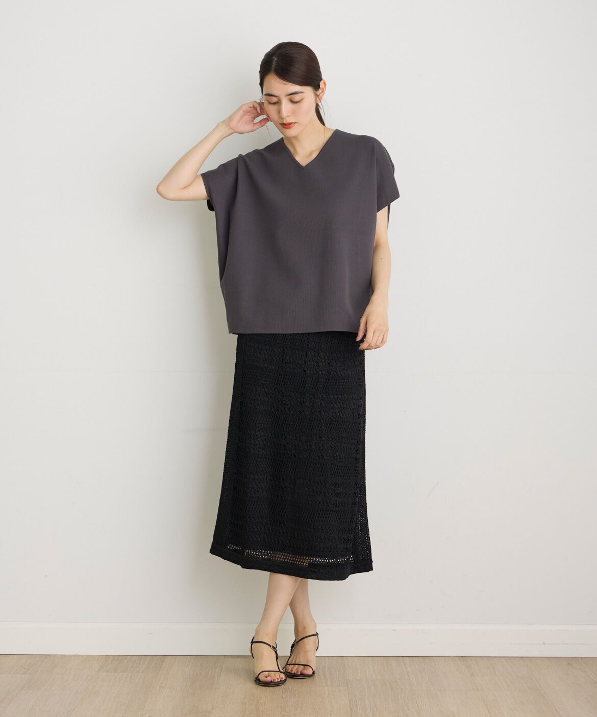 7-IDconcept.「《大きいサイズ》Vネックサマーニット」|ニット・セーター|