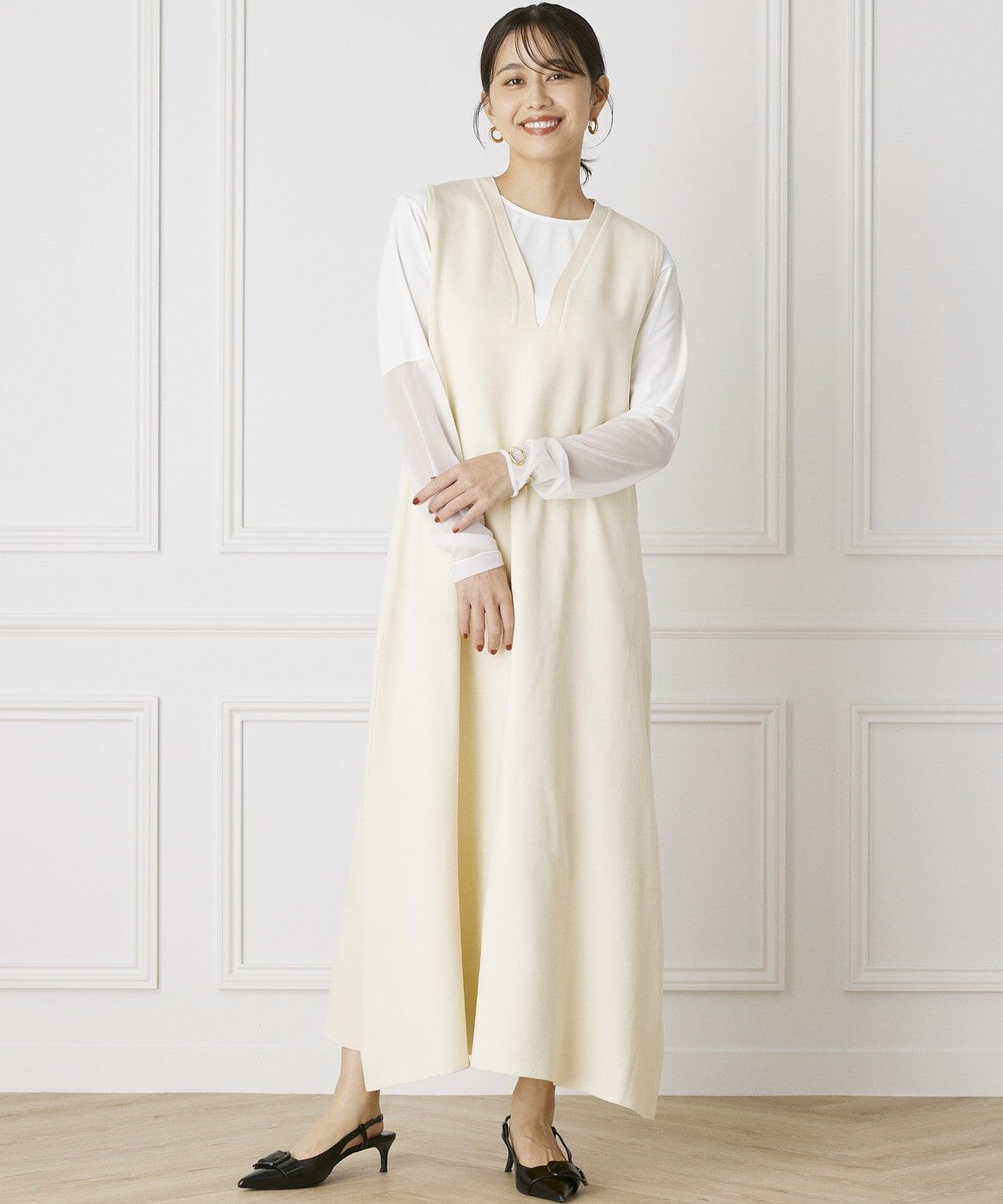 INED「《INED CLARO》ディープVネックニットワンピース」|ワンピース|