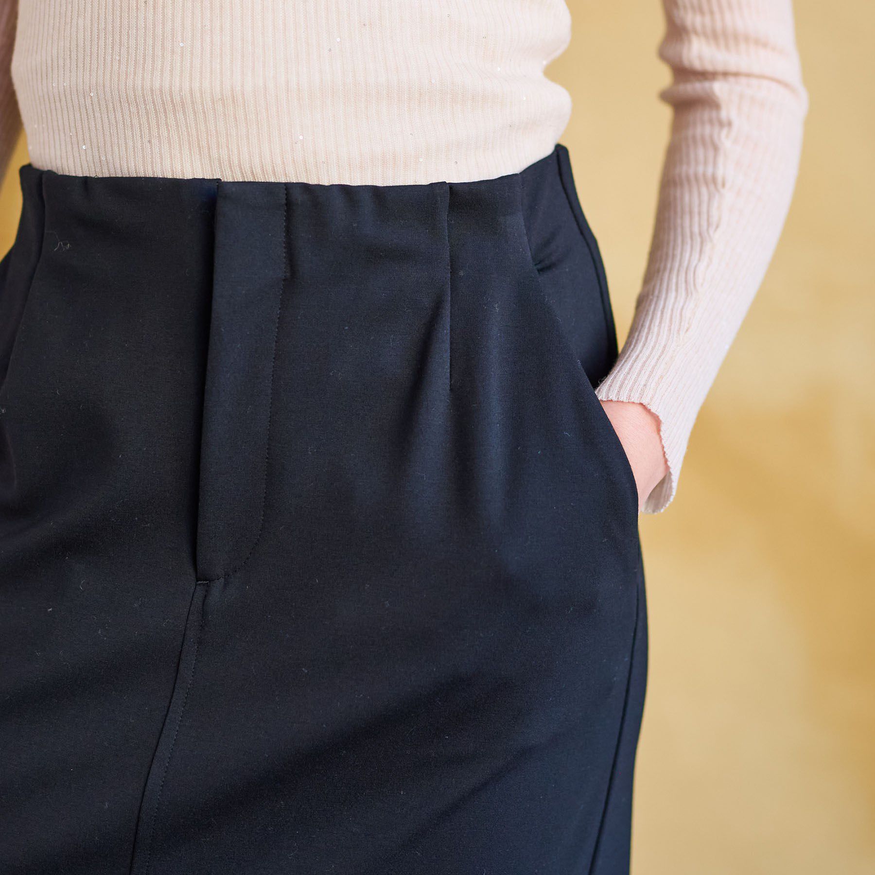 DRESSTERIOR「【大人百花春号掲載　モデル美香さん着用】ストレッチポンチタイトスカート」|スカート|