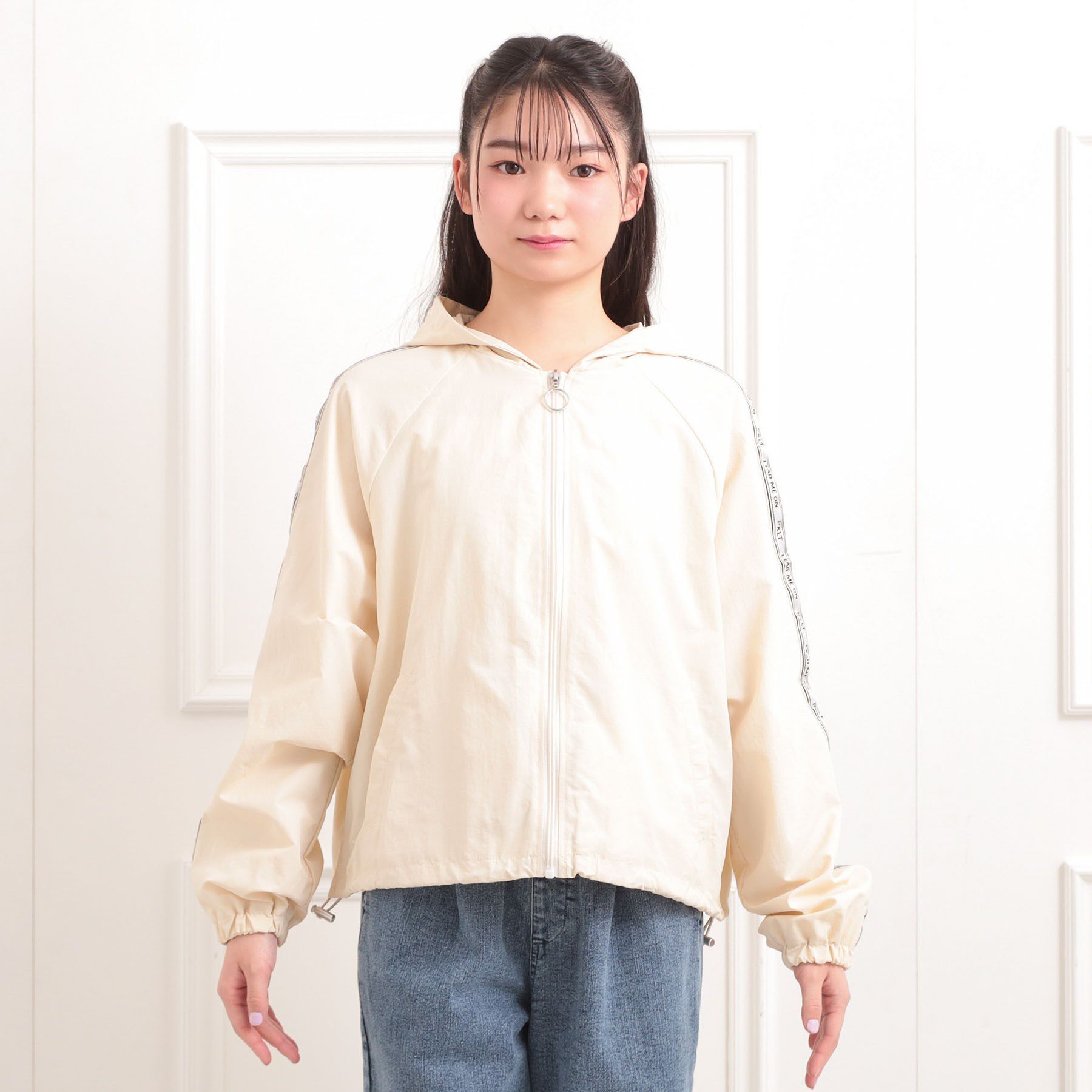 PINK-latte「ロゴラインナイロンパーカーブルゾン」|ブルゾン・スタジャン|