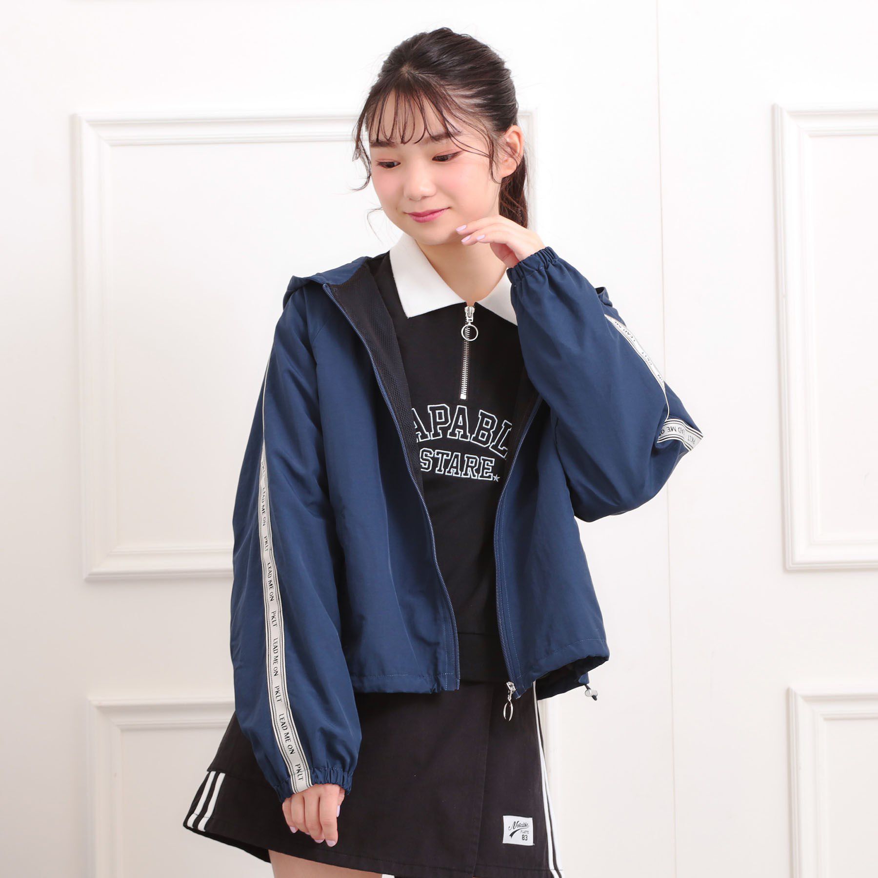 PINK-latte「ロゴラインナイロンパーカーブルゾン」|ブルゾン・スタジャン|