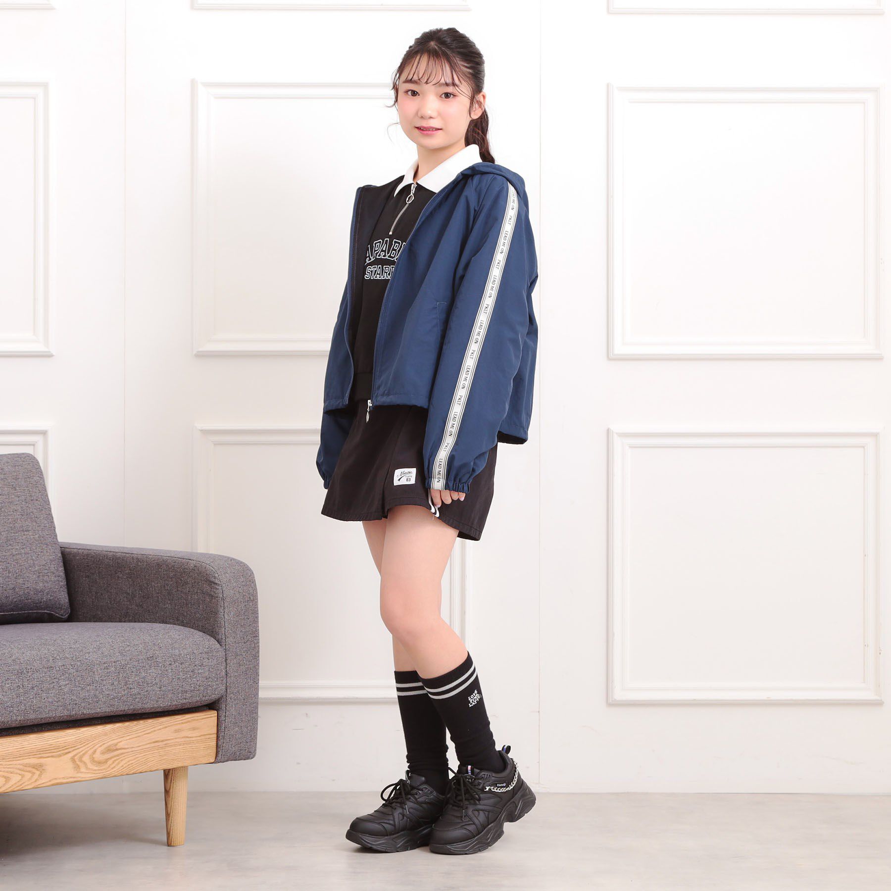 PINK-latte「ロゴラインナイロンパーカーブルゾン」|ブルゾン・スタジャン|