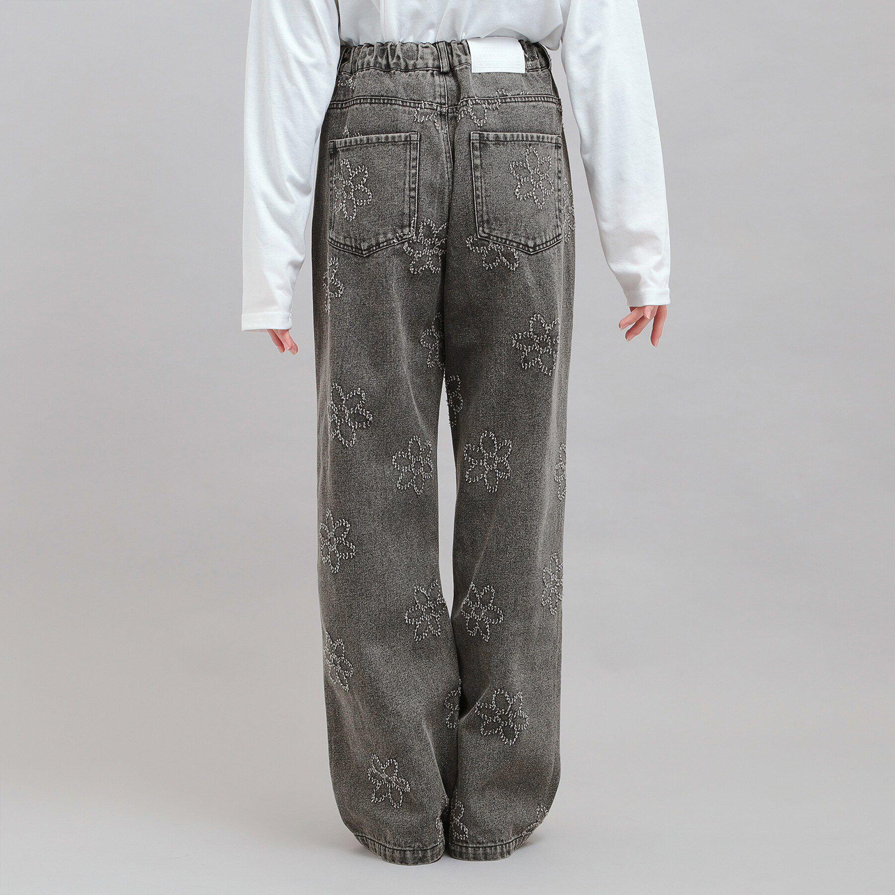 PINK-latte「フラワー柄デニムロングパンツ」|その他|