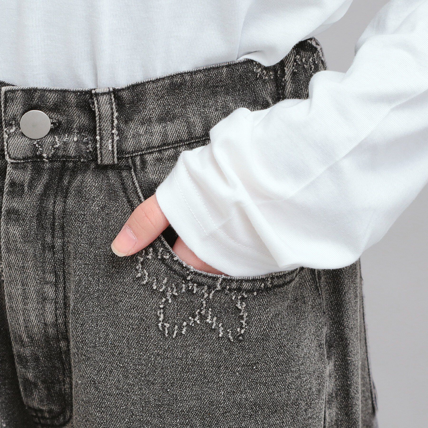 PINK-latte「フラワー柄デニムロングパンツ」|その他|