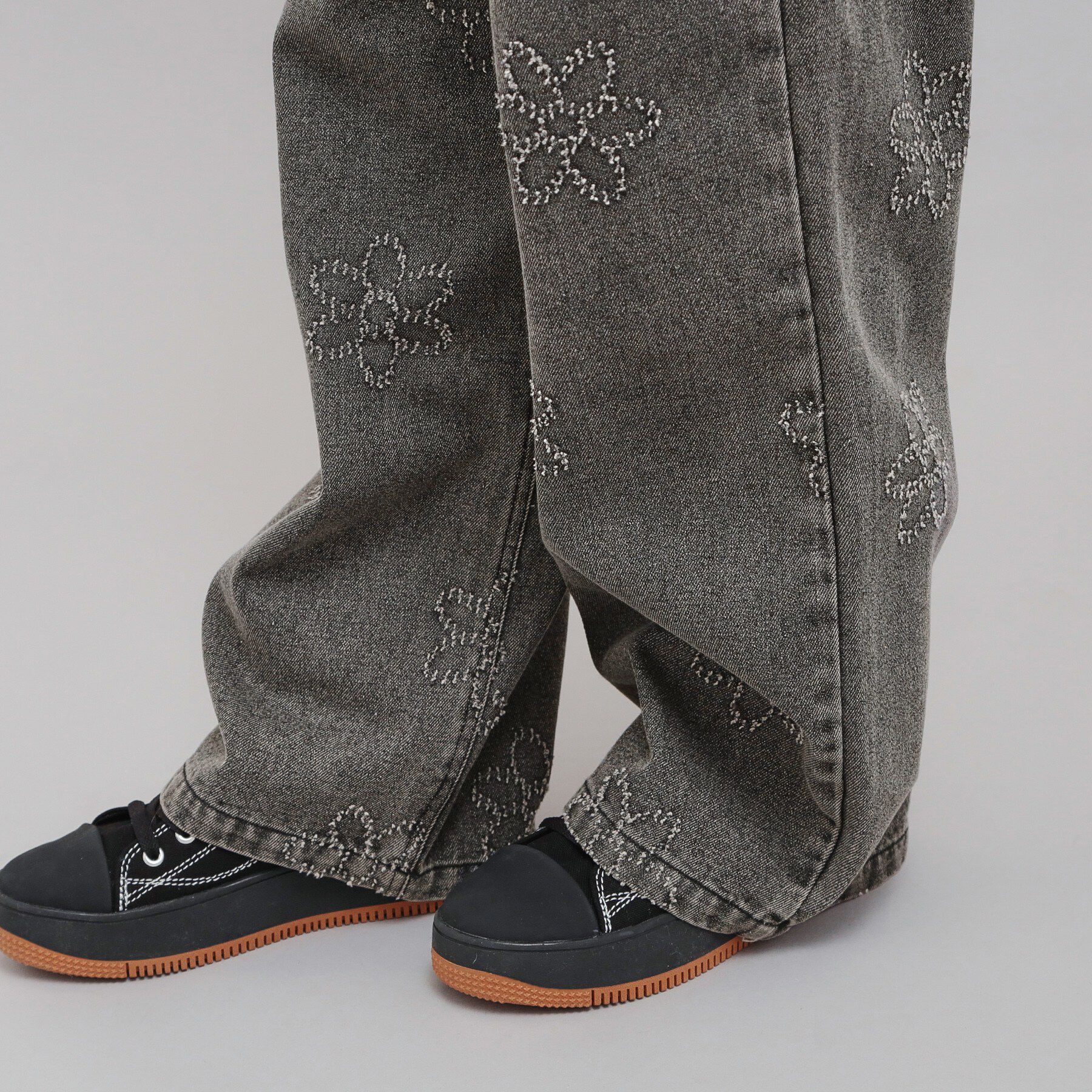 PINK-latte「フラワー柄デニムロングパンツ」|その他|