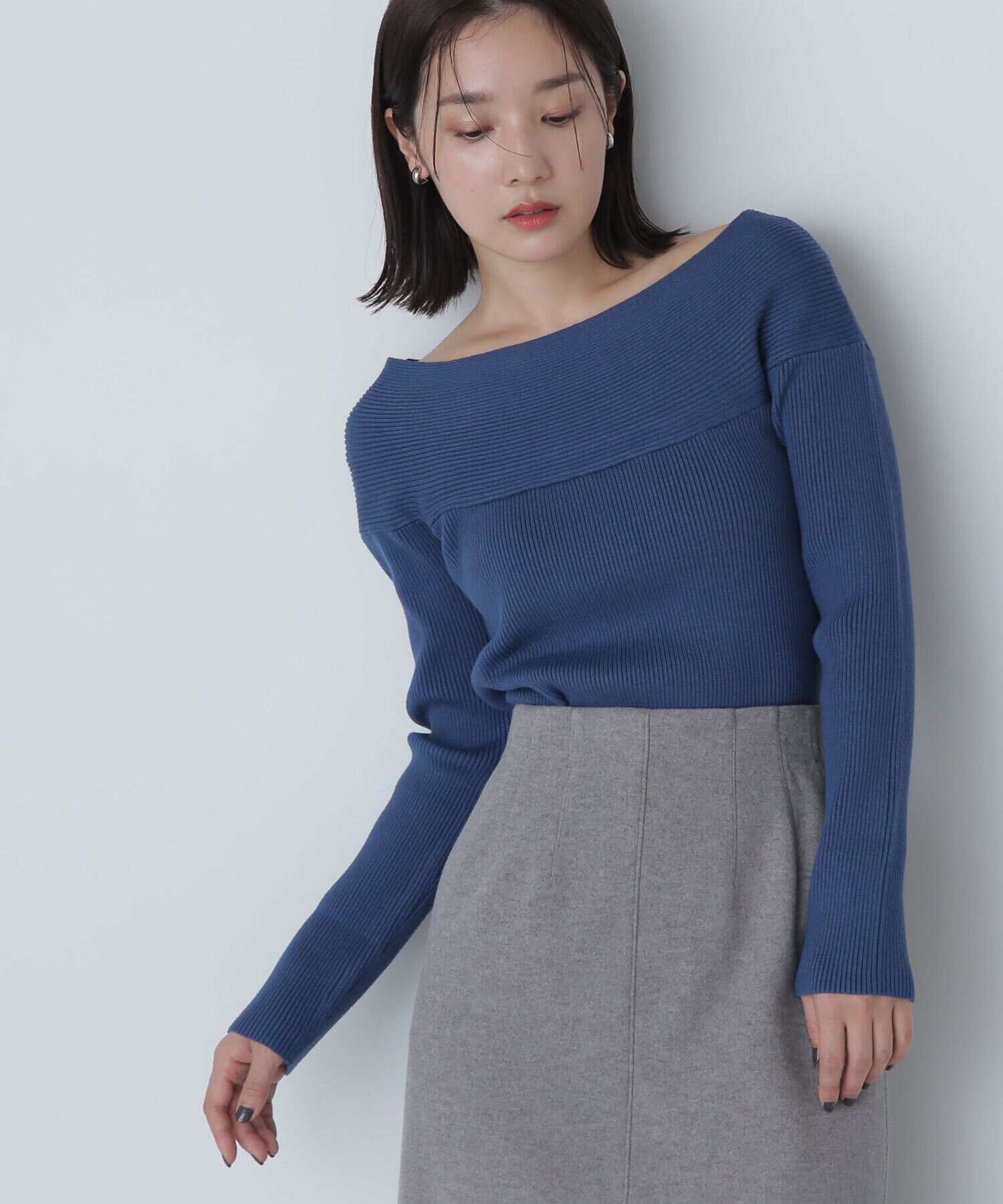  「デコルテラインリブニット　24AW」|ニット・セーター|ディープブル 1