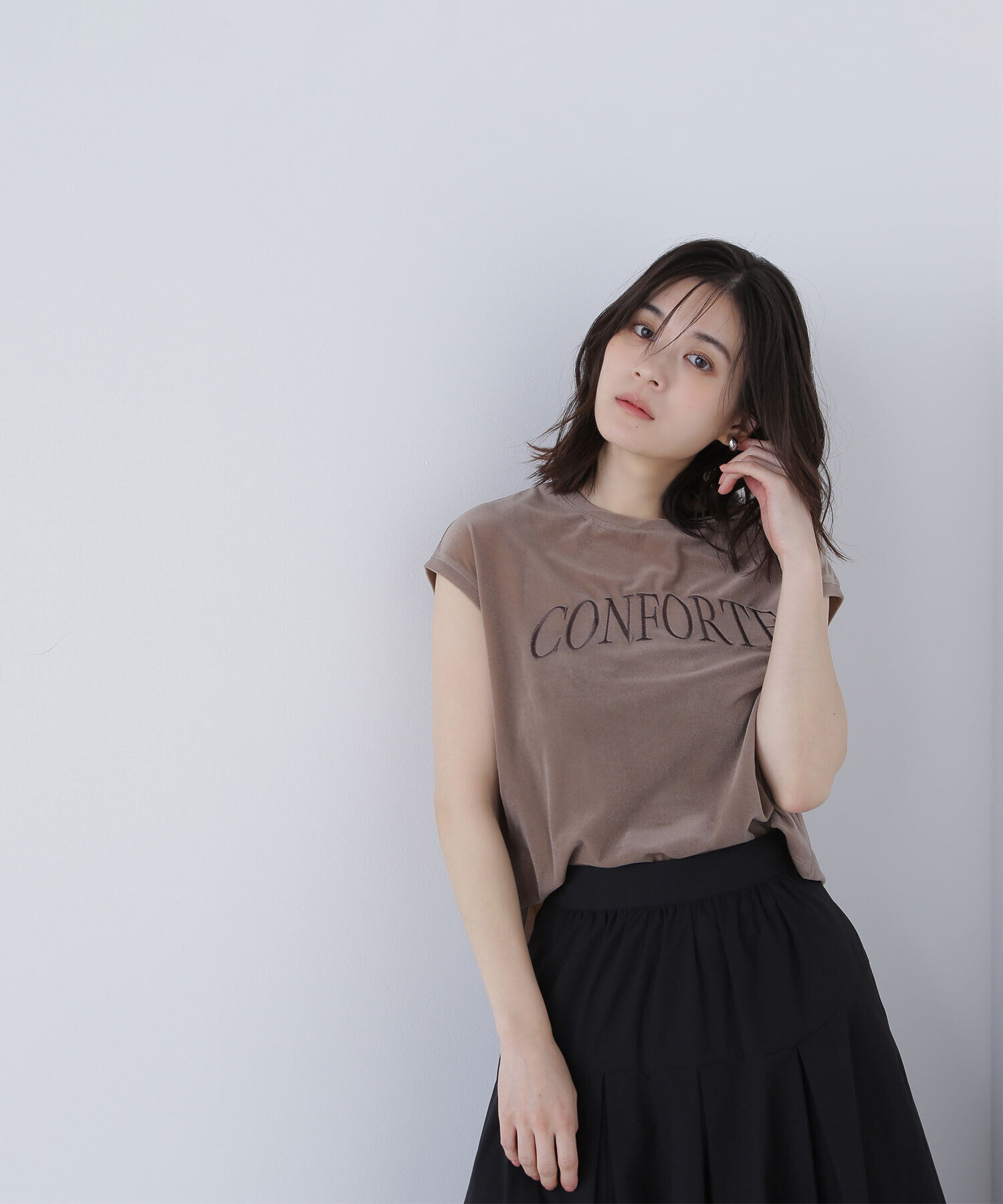  「ベロアロゴ刺繍トップス」|Tシャツ・カットソー|