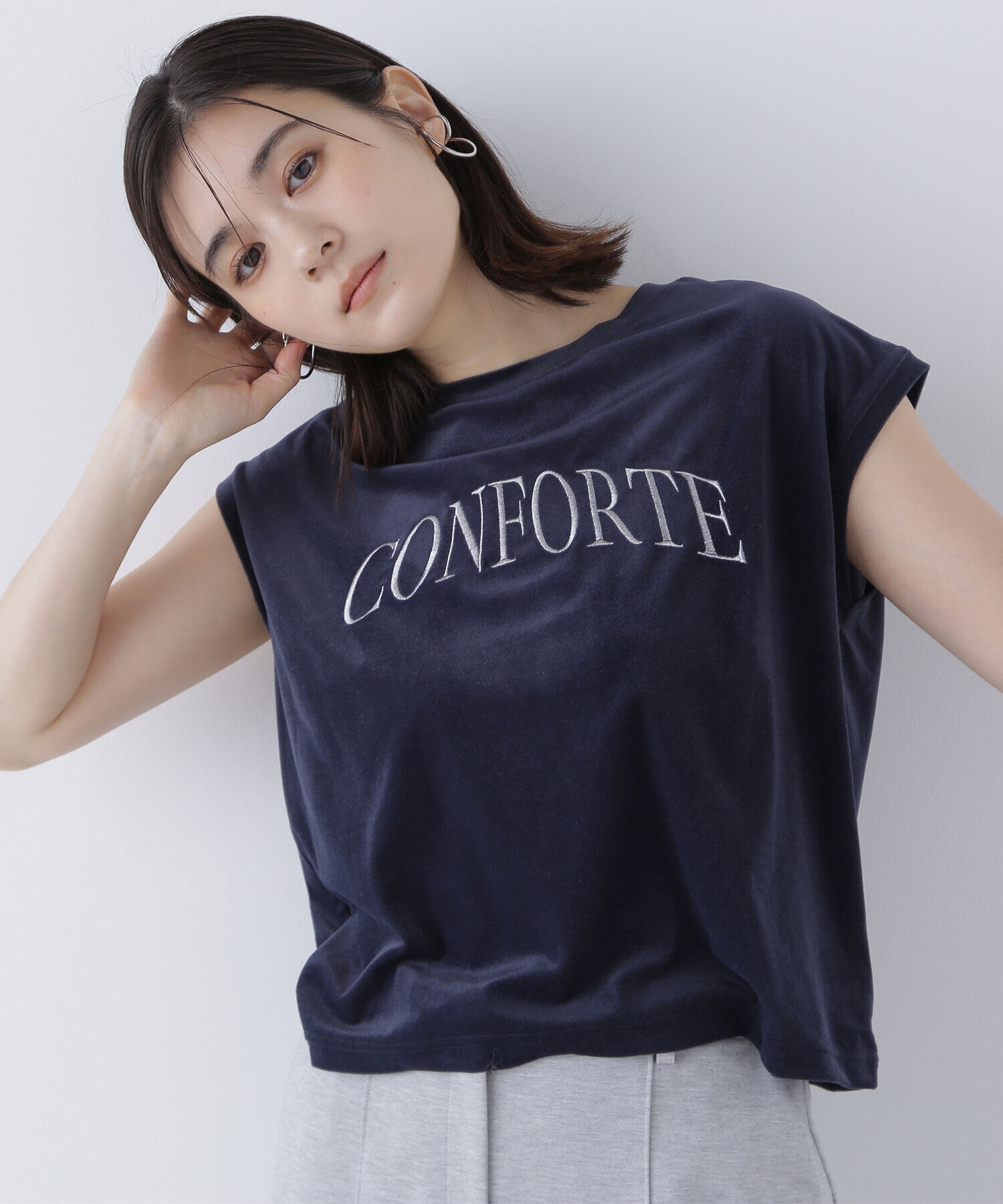  「ベロアロゴ刺繍トップス」|Tシャツ・カットソー|