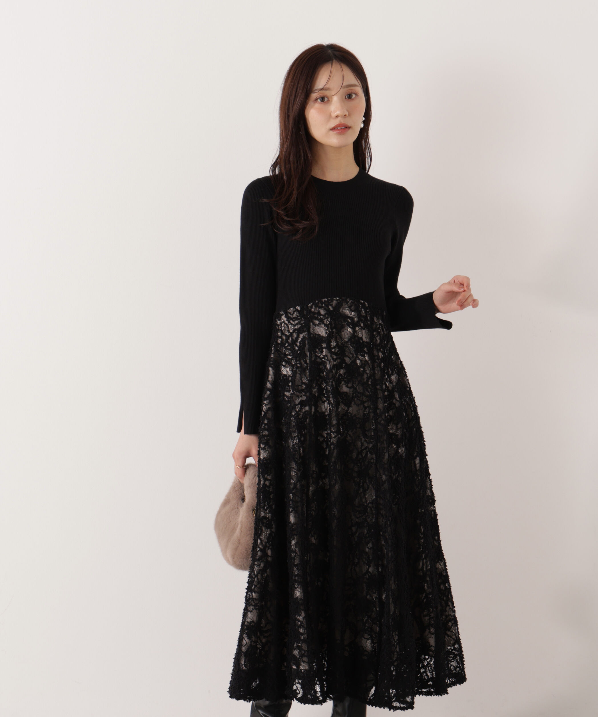 PROPORTION BODY DRESSING「レースドッキングニットワンピース 26SS」|ワンピース|