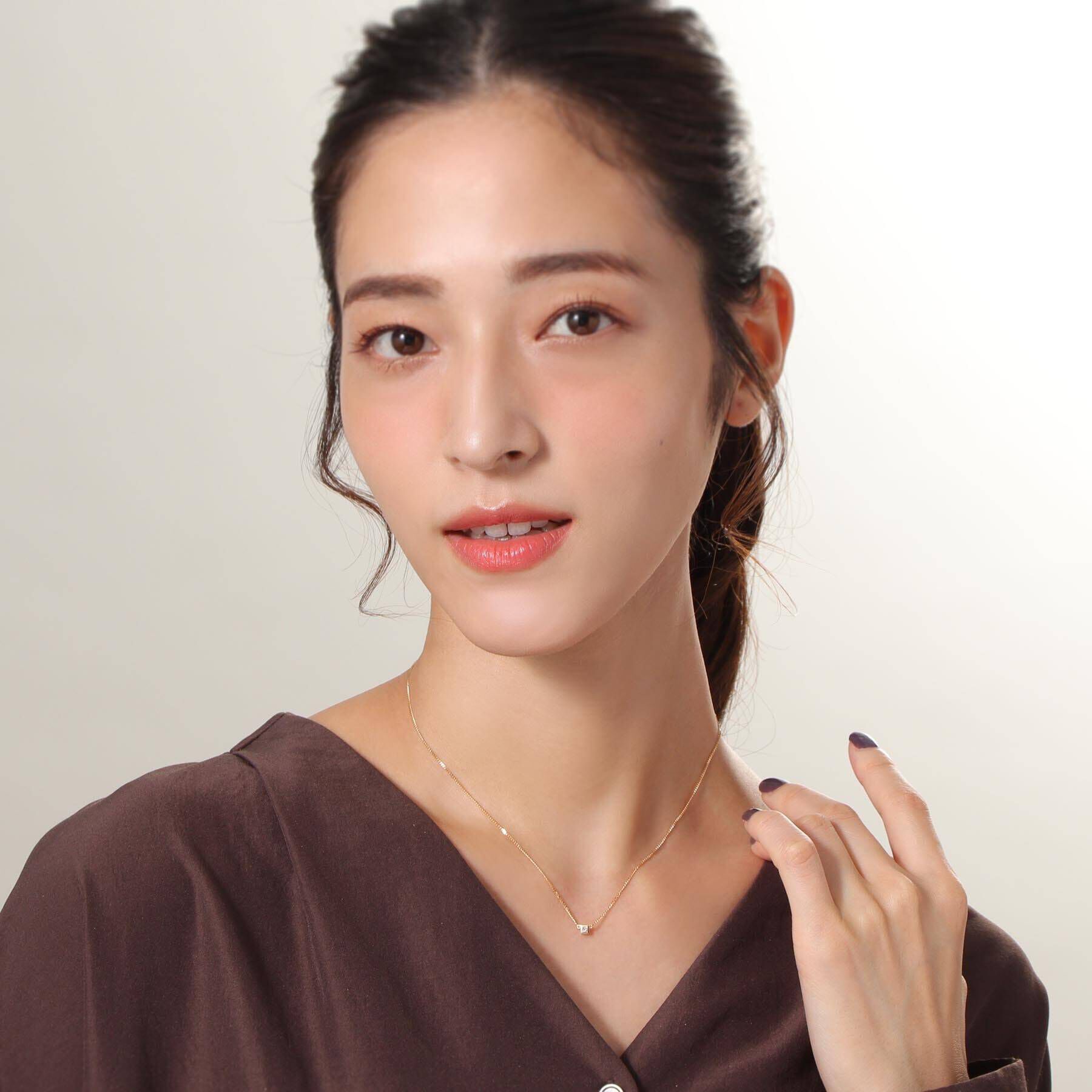 COCOSHNIK「K18ダイヤモンドプリンセスカット キヘイネックレス」|ネックレス|