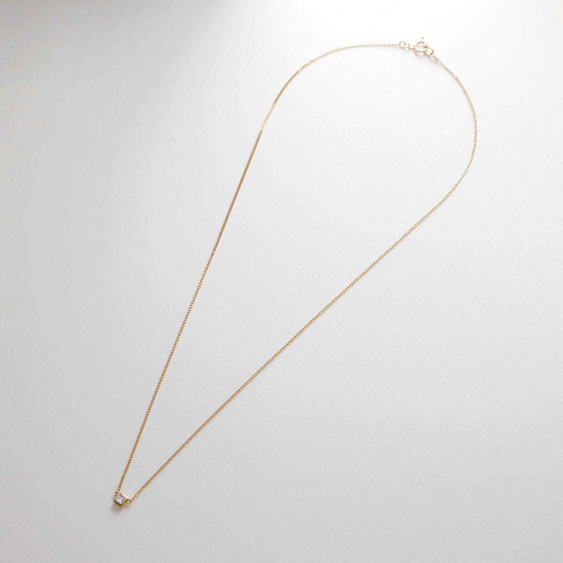 COCOSHNIK「K18ダイヤモンドプリンセスカット キヘイネックレス」|ネックレス|