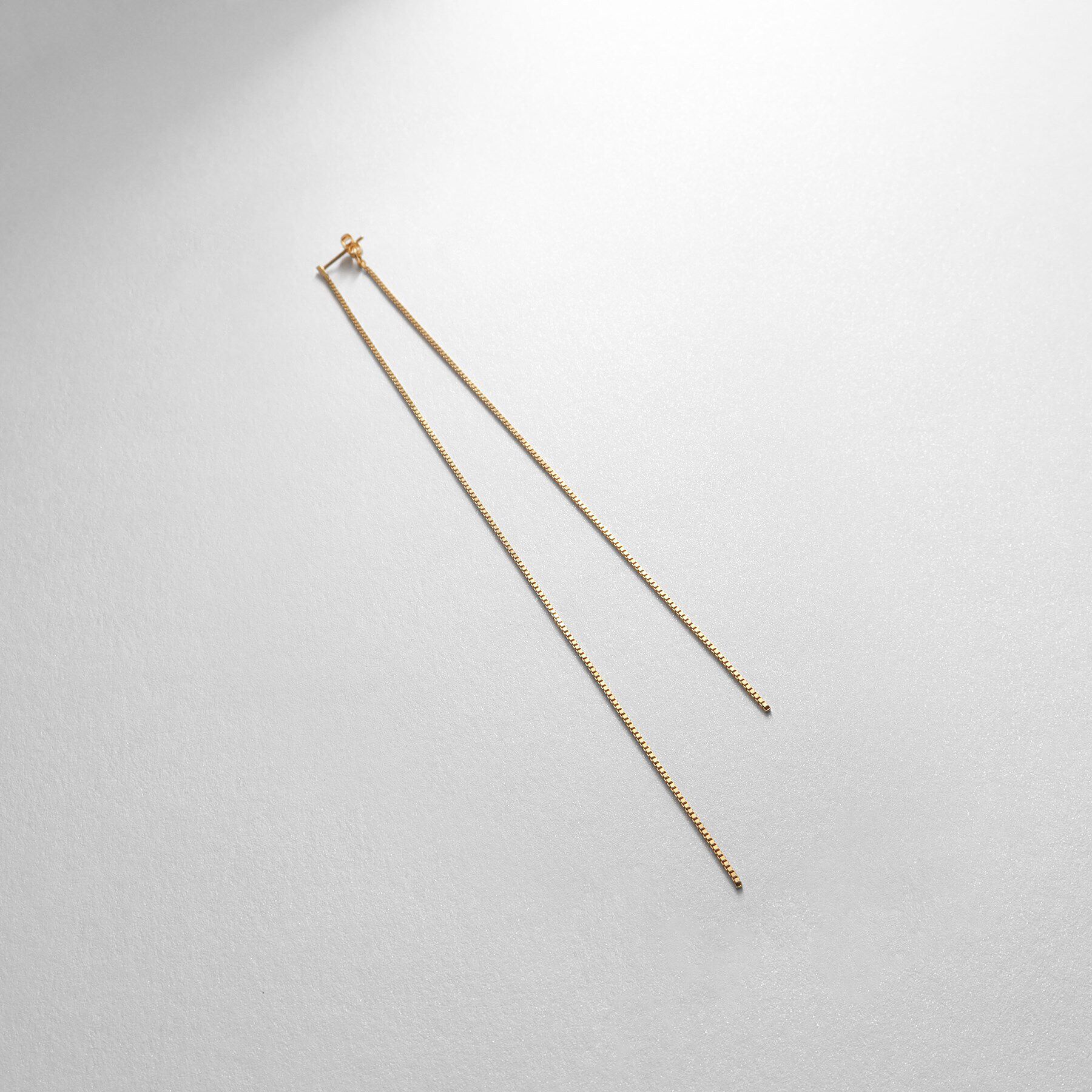 COCOSHNIK ONKITSCH「シルバー チェーンピアスベネチアン ロングフロントバック（片耳用） GP」|ピアス|