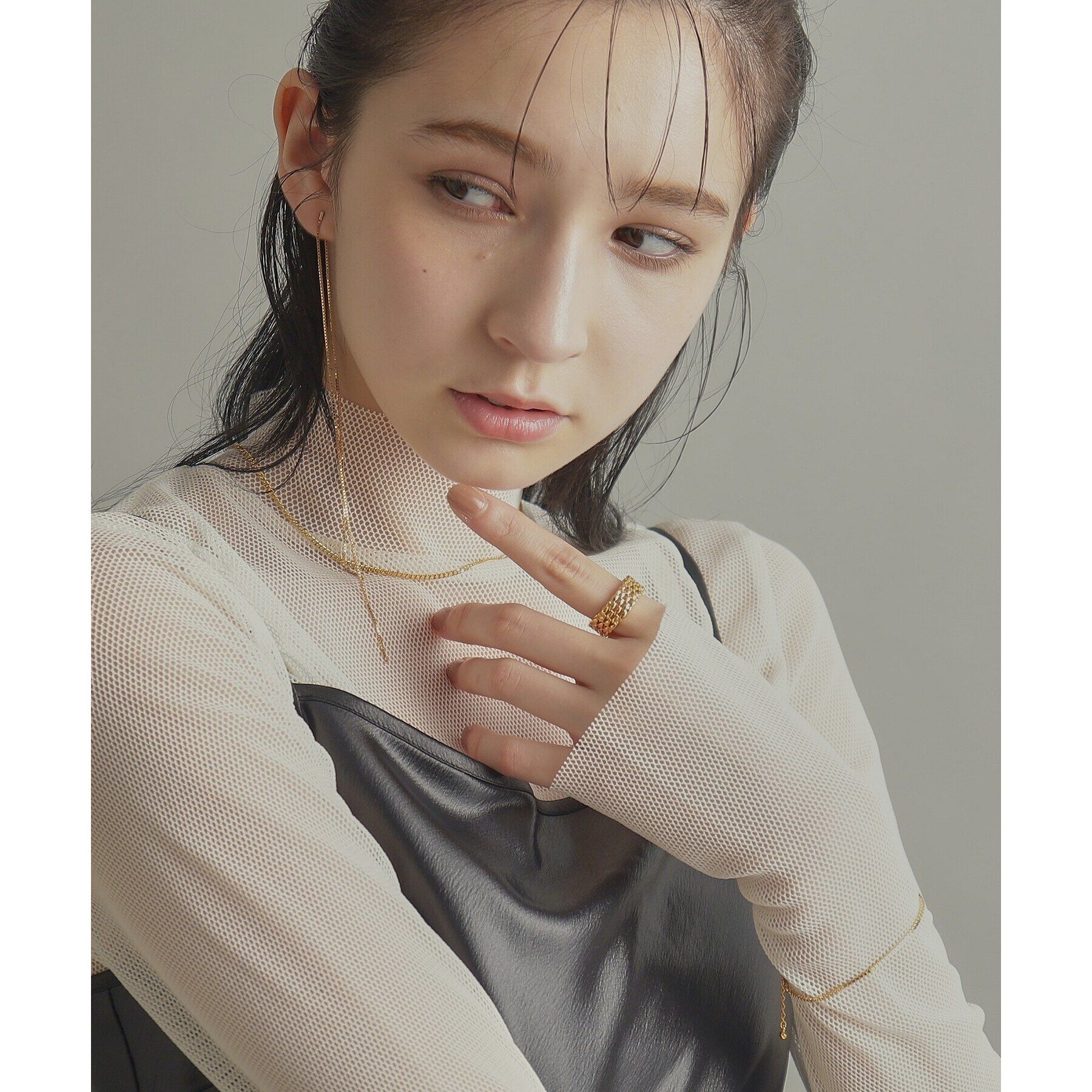 COCOSHNIK ONKITSCH「シルバー チェーンピアスベネチアン ロングフロントバック（片耳用） GP」|ピアス|