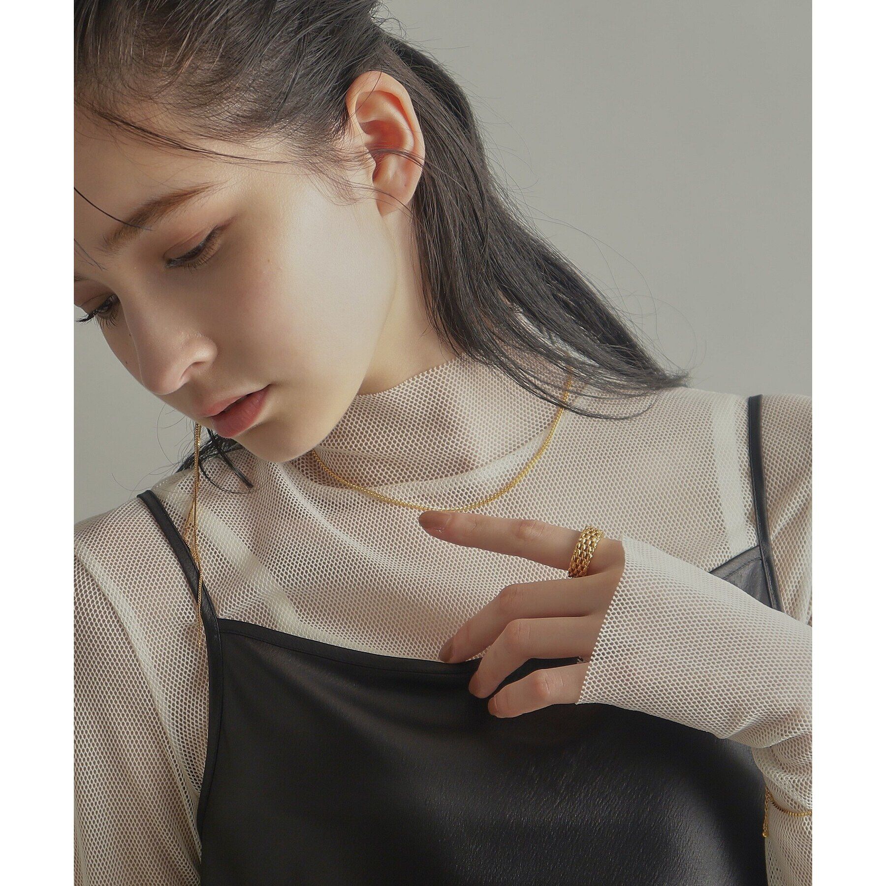 COCOSHNIK ONKITSCH「シルバー チェーンピアスベネチアン ロングフロントバック（片耳用） GP」|ピアス|