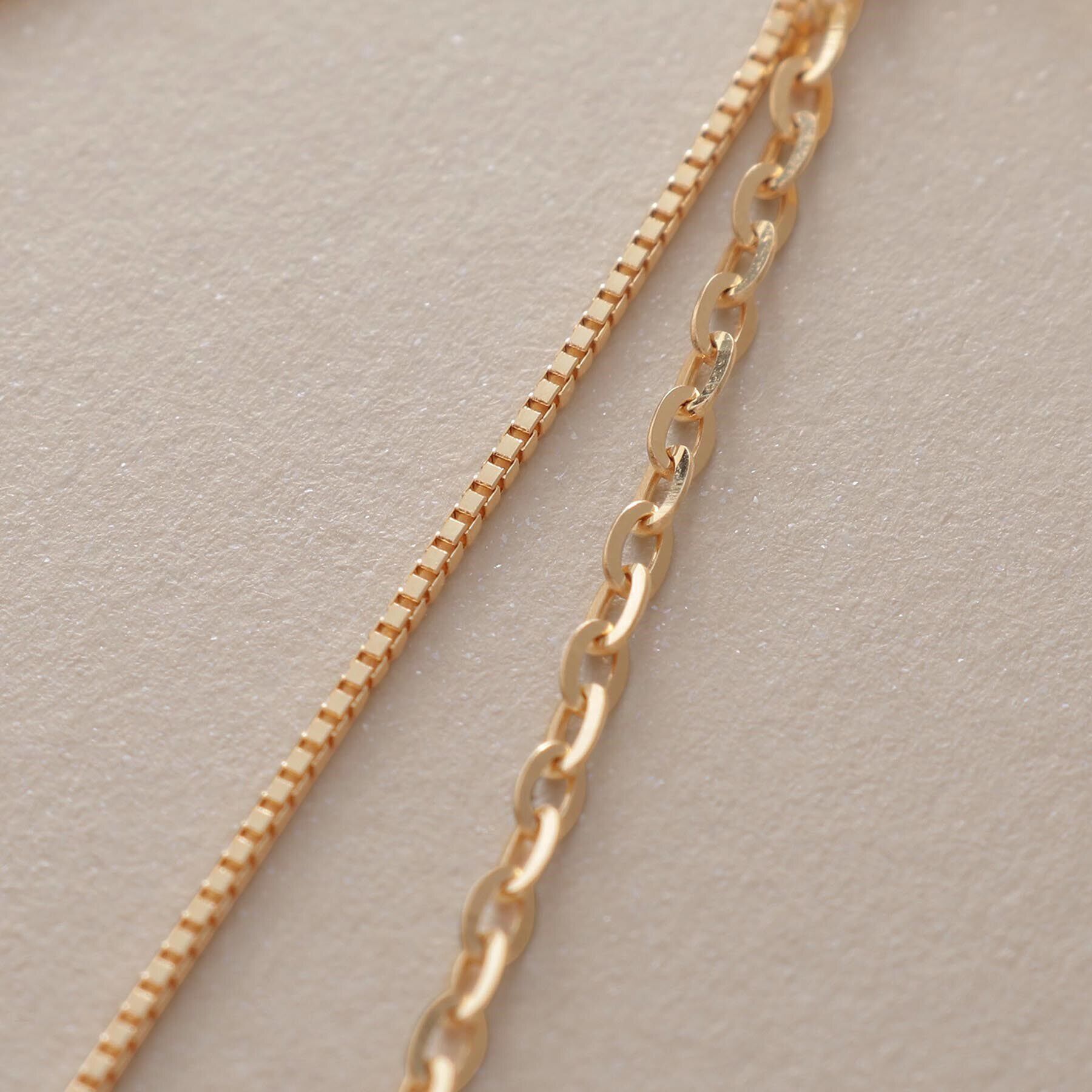 COCOSHNIK「K18ベネ&times;フラッシュアズキフリンジ スタッドピアス」|ピアス|