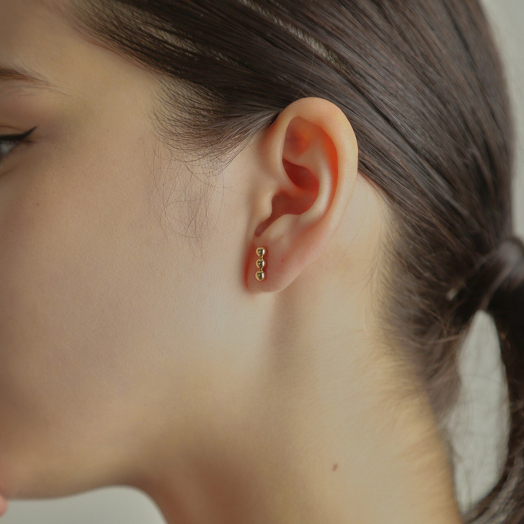 COCOSHNIK「K10中空ボールバー スタッドピアス」|ピアス|