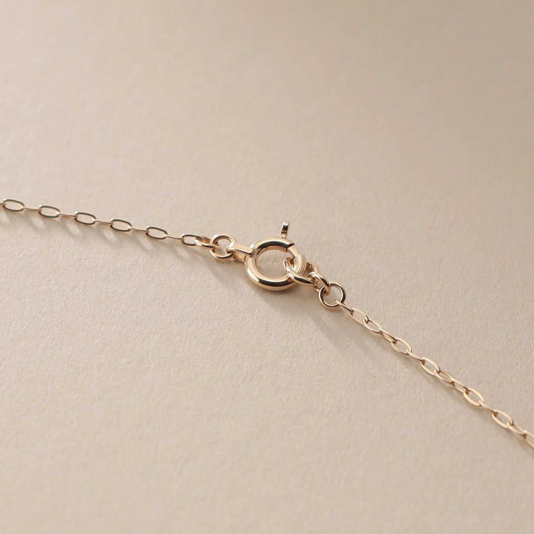 COCOSHNIK「K10中空サークルシェイプ ネックレス小」|ネックレス|