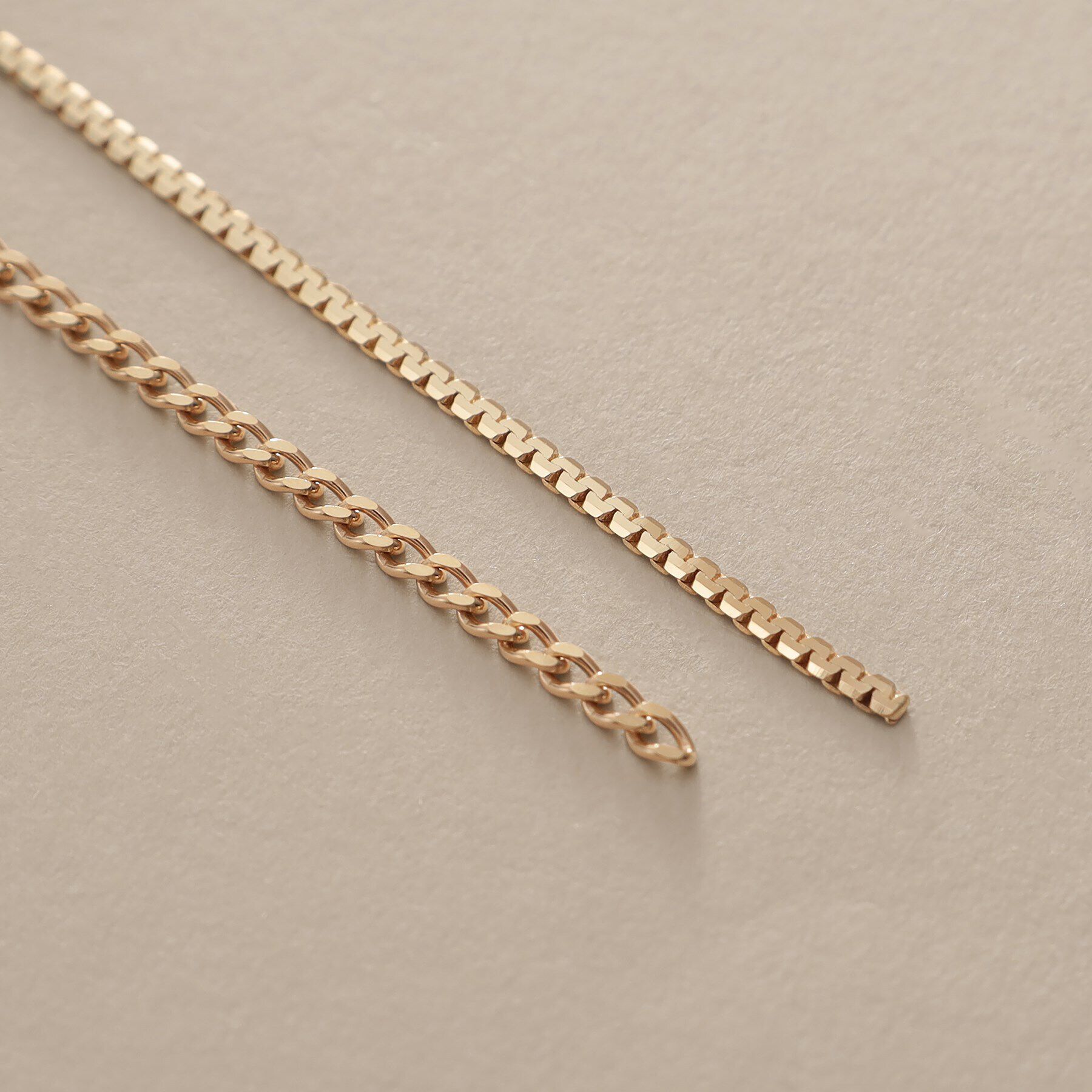 COCOSHNIK「K10キヘイ&times;ベネフラット前後 スタッドピアス」|ピアス|