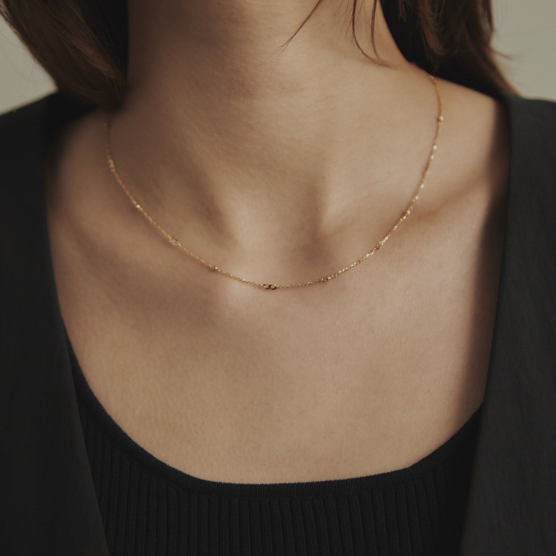 COCOSHNIK「K18フラットキヘイ&times;ハニーカットビーズ ネックレス」|ネックレス|