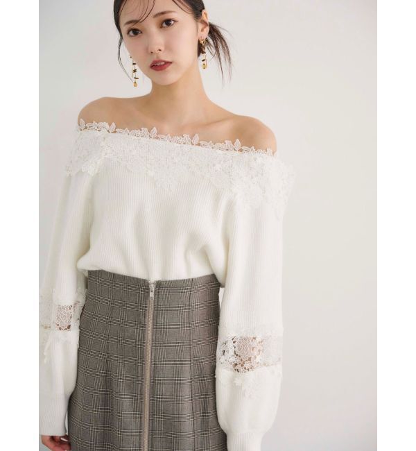 MERCURYDUO「オフショルレースカットアウトニット」|ニット・セーター|