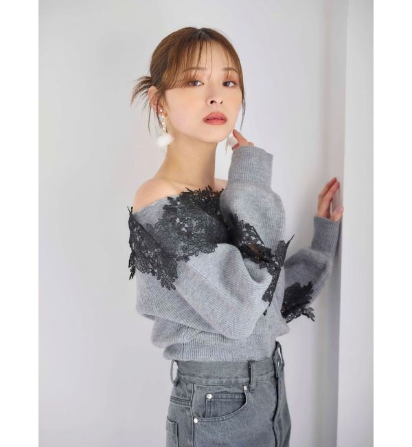 MERCURYDUO「オフショルレースカットアウトニット」|ニット・セーター|