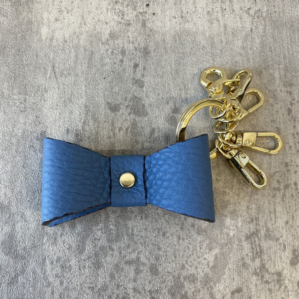 BACKYARD FAMILY「キーホルダー 本革 通販 キーリング キーチャーム レディース レザー 革 ペア おしゃれ」|チャーム・キーホルダー|ブルー1