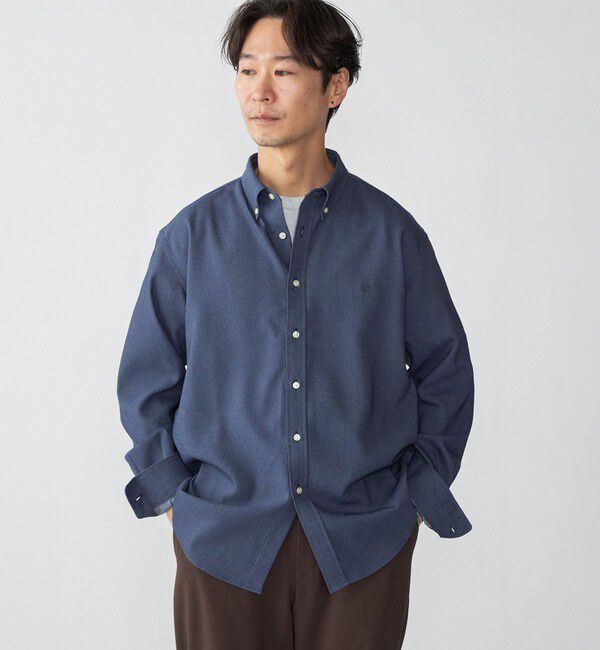 SHIPS「【WEB限定】SHIPS: ワンポイント ロゴ ライト デニムライク ツイル ボタンダウン シャツ」|シャツ・ブラウス|