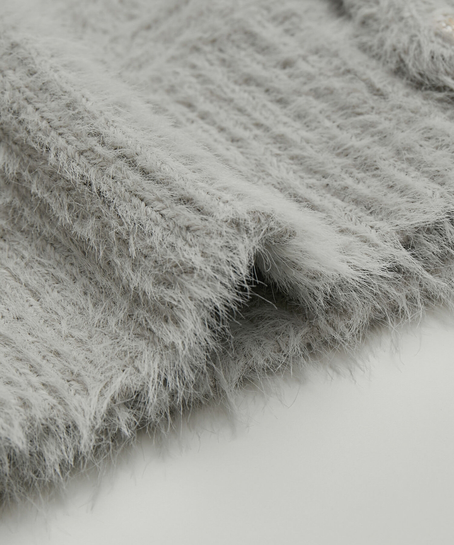 Rope&rsquo;Picnic「【emur/エミュール】シャギービジューカーディガン」|カーディガン|