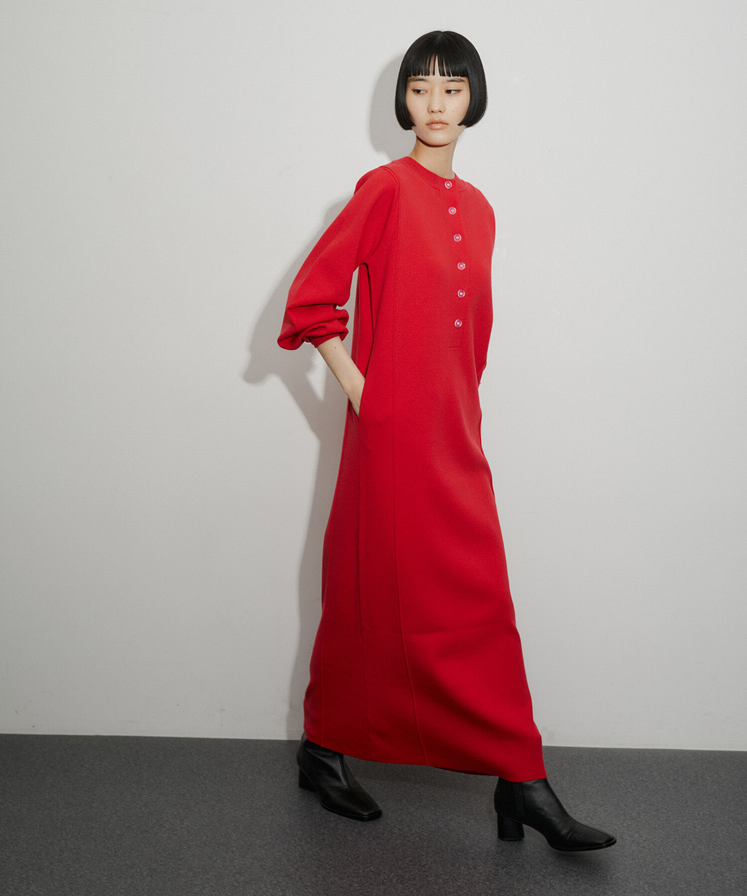 ADAM ET ROPE'「【環境配慮】ヘンリーネックニットワンピース」|ワンピース|