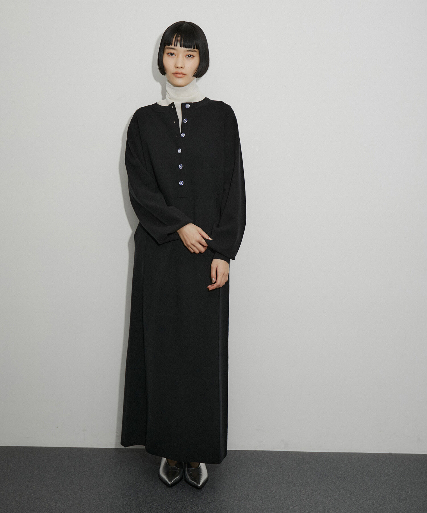 ADAM ET ROPE'「【環境配慮】ヘンリーネックニットワンピース」|ワンピース|