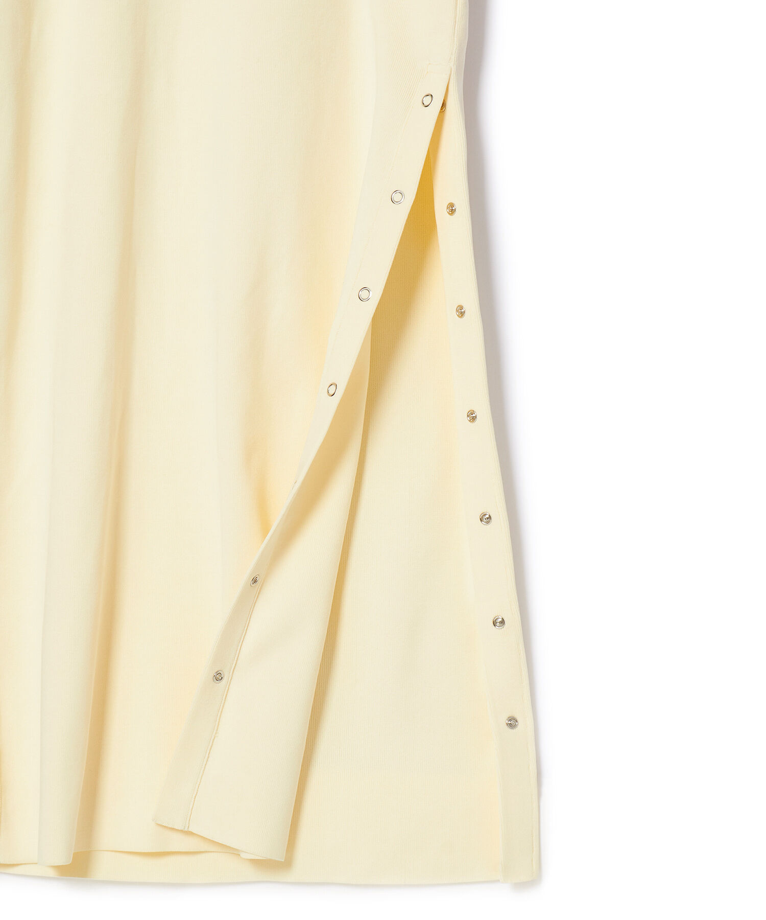 ADAM ET ROPE'「【サステナブル・洗える】ハーフジップサイドスリットニットワンピース」|ワンピース|