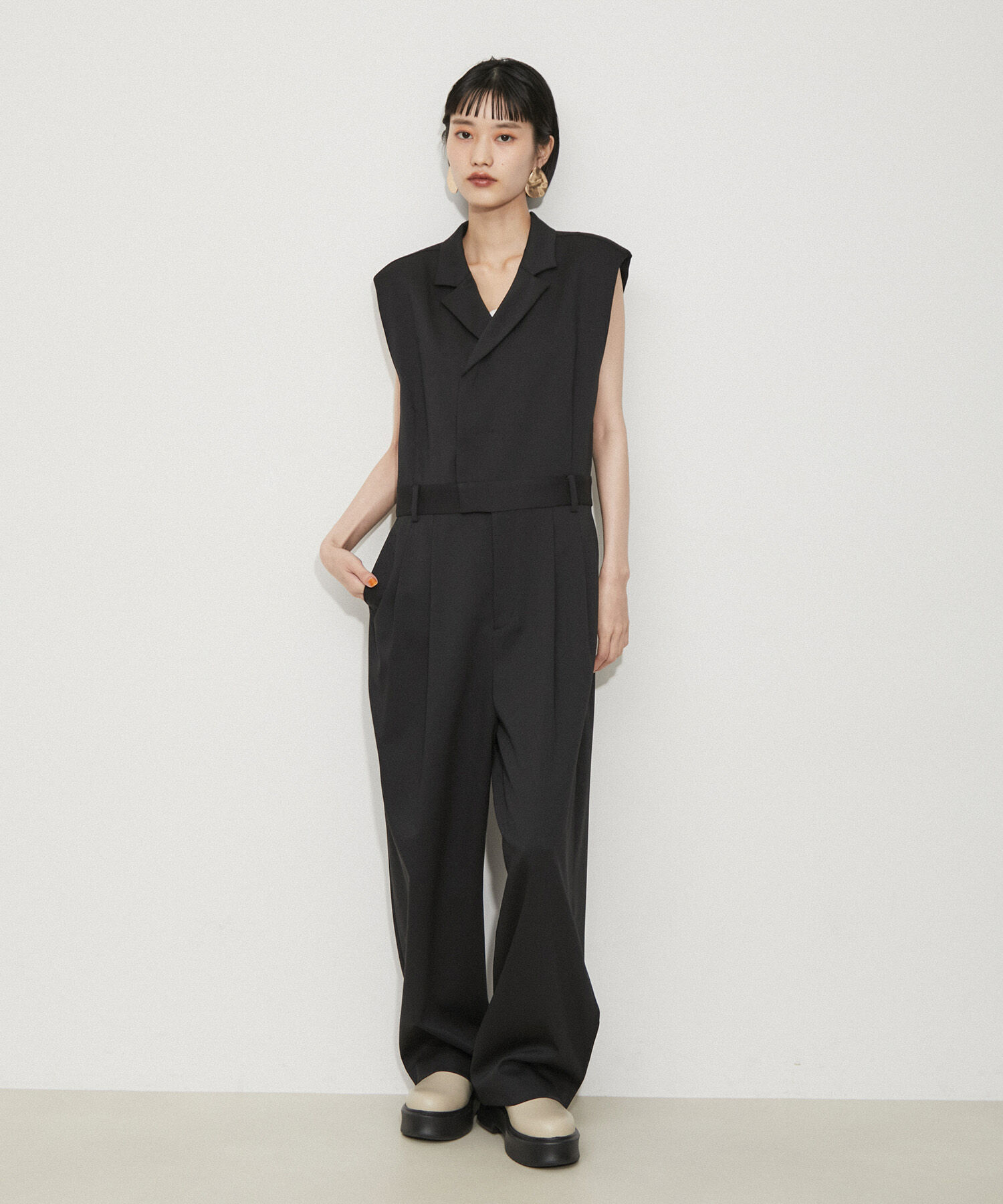 ADAM ET ROPE'「スリーブレスジャンプスーツ」|オールインワン|