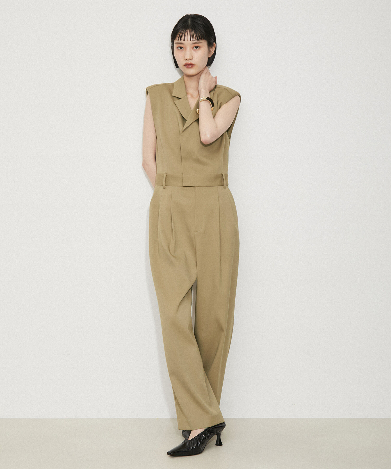 ADAM ET ROPE'「スリーブレスジャンプスーツ」|オールインワン|