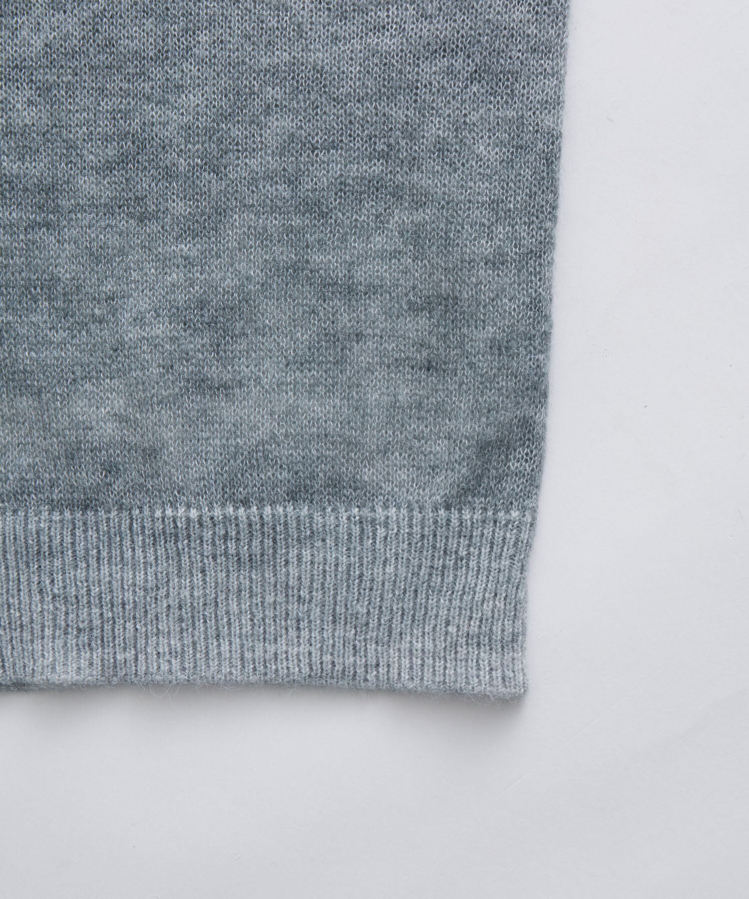 ADAM ET ROPE'「【WEB限定】シアー グラデーション ニットポロ カーディガン / ロングシーズン着用可能 / ユニセックス」|カーディガン|